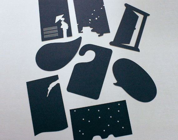 型抜き　カード・タグ