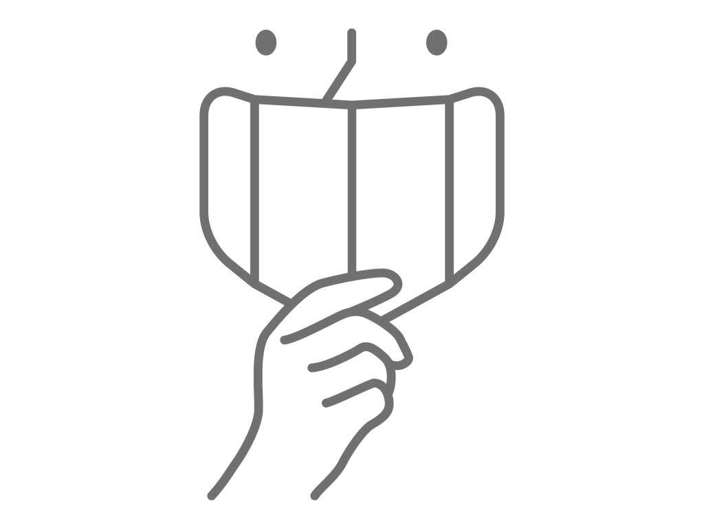 手で持つマスク扇型